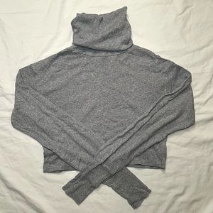 Brandy Melville super cropped gray turtleneck shirt